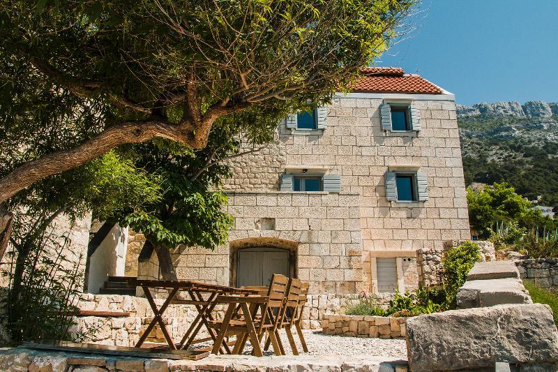 Stone Lady - Holiday Home Omiš Eksteriør billede